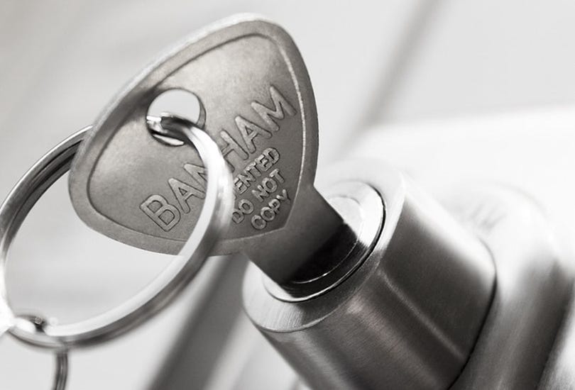 Banham Key in Chrome Door Lock